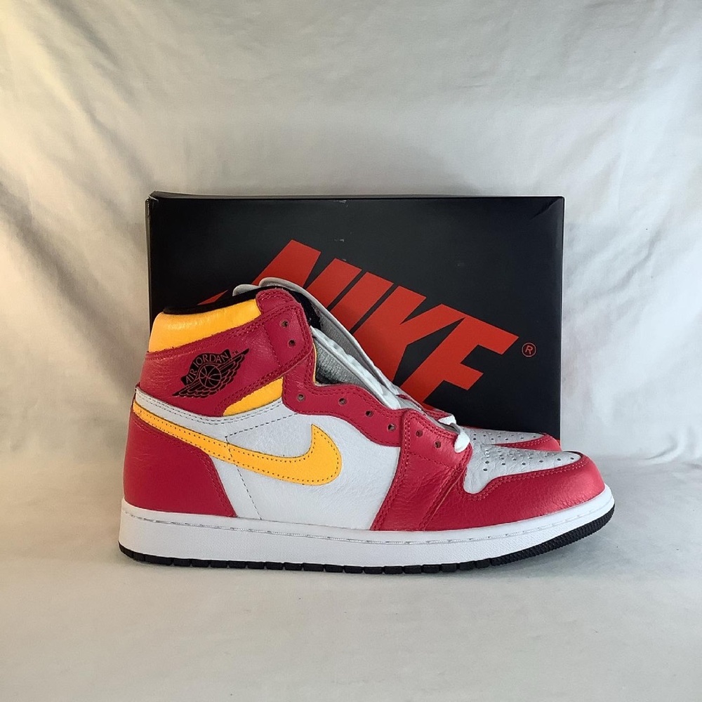 Air Jordan 1 Retro High OG ‘Light Fusion Red’